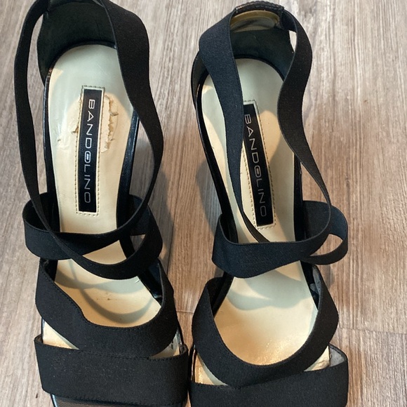 Bandolino Black Wedged High Heels Elastic Crisscrossing Straps Size 8M - Picture 3 of 13